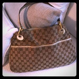 Gucci authentic handbag